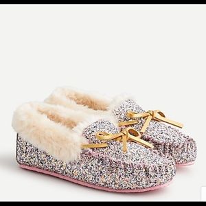 Girls' lodge moccasins in rainbow glitter
